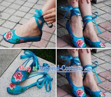 Chinese Traditional Handmade Lotus Shoes