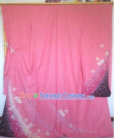 Traditional Japanese Kimono Set for Women