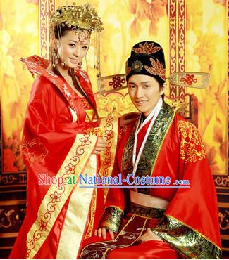 Ancient Chinese Wedding Dress and Hats for Newly Wedded Couple
