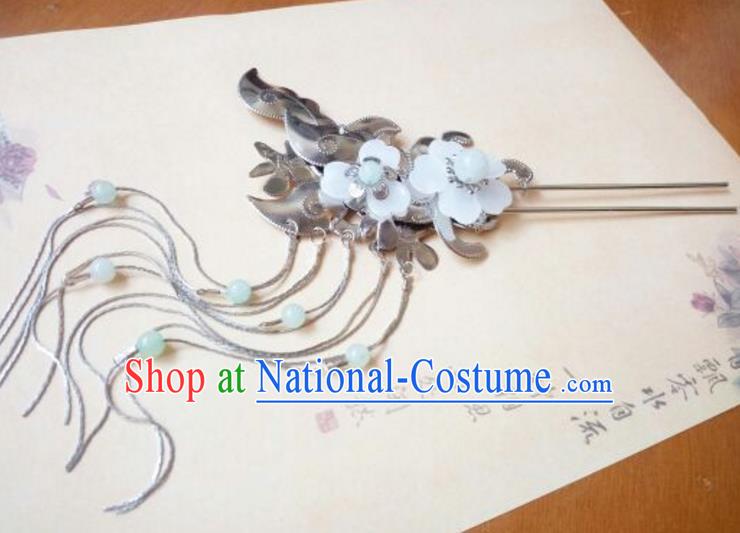 Traditional Handmade Chinese Ancient Classical Hair Accessories White Jade Hairpins Tassel Step Shake for Women