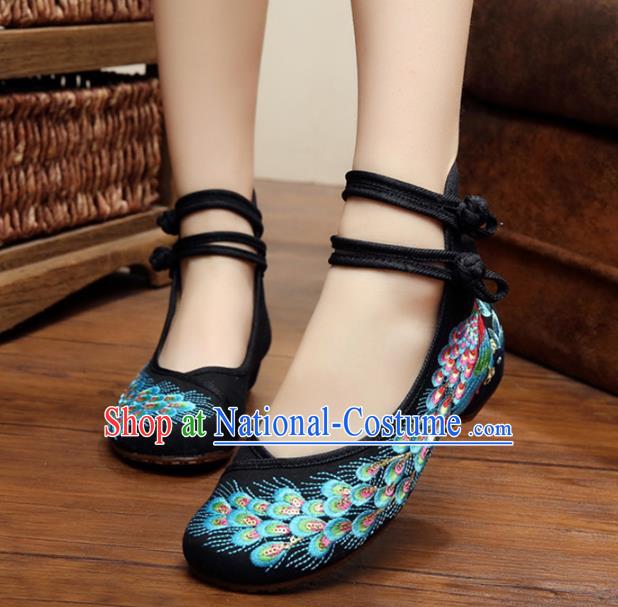 Traditional Chinese National Hanfu Thin Shoes Black Embroidered Shoes, China Princess Embroidery Peacock Shoes for Women