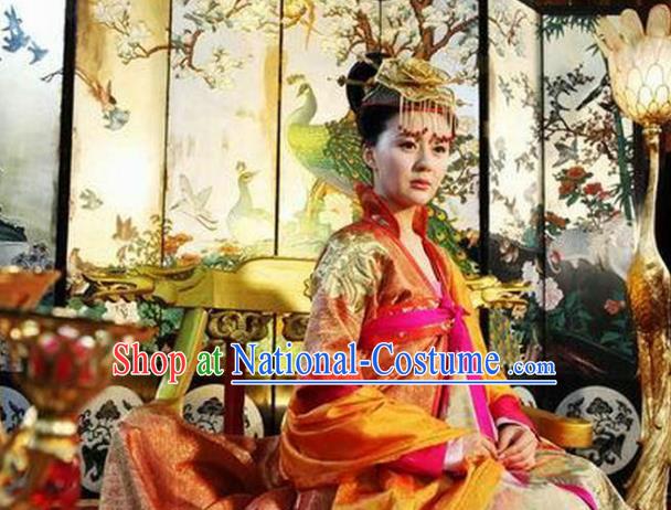 Chinese Tang Dynasty Historical Costume Ancient Empress Wang of Li Zhi Replica Costume for Women