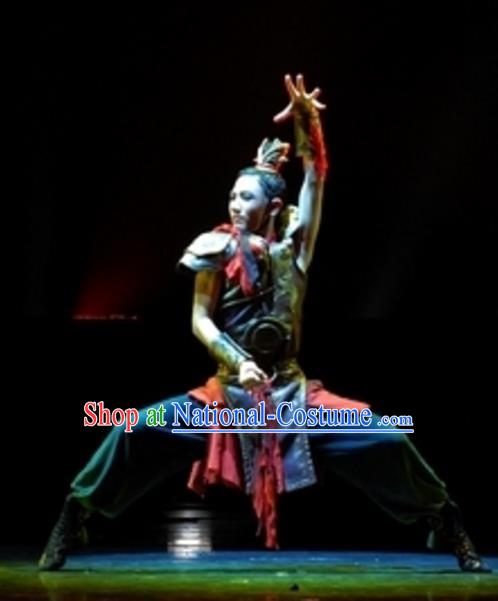 Traditional Chinese Folk Dance Stage Performance Costume, China Ancient Dance Clothing for Men