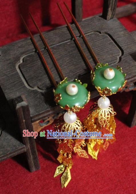 Traditional Chinese Handmade Jade Hair Clip Ancient Queen Golden Tassel Hairpins Hair Accessories Headwear for Women