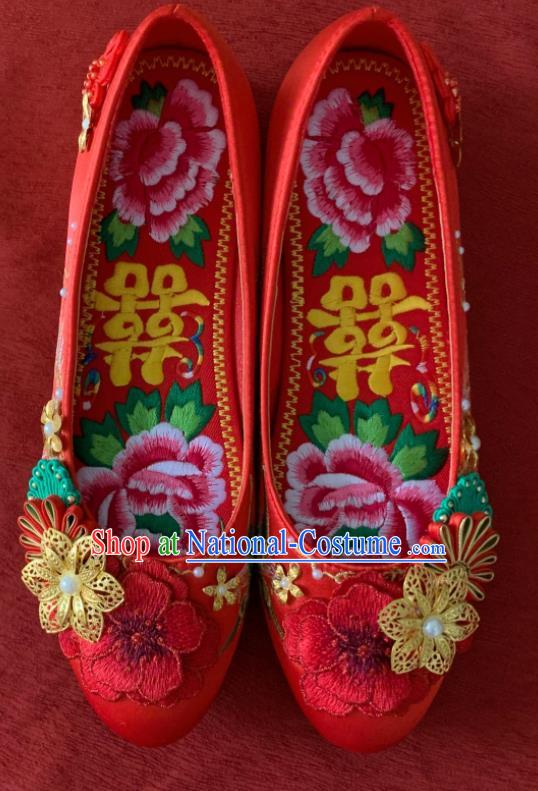 China Xiuhe Suit Shoes Wedding Shoes Embroidered Red Shoes Handmade Bride Shoes